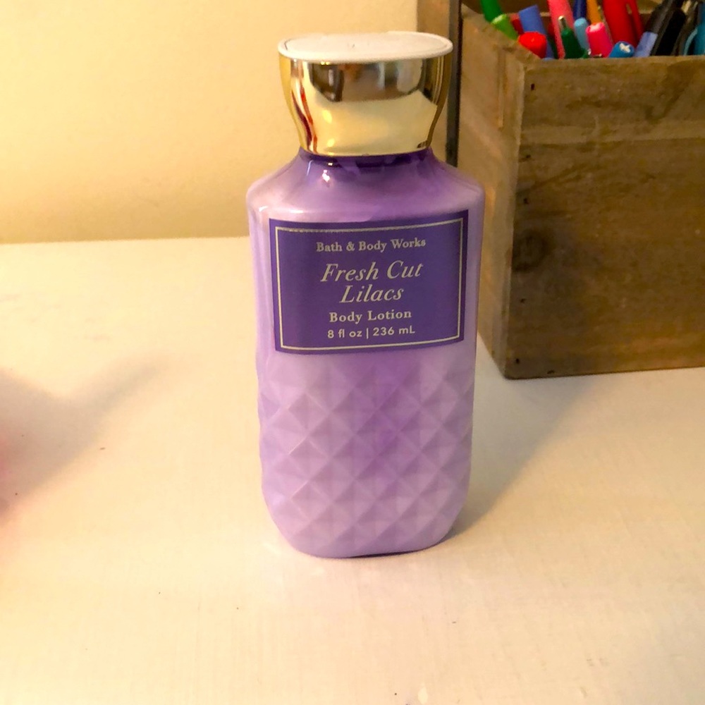 Bath &Body Works Fresh Lilacs Lotion